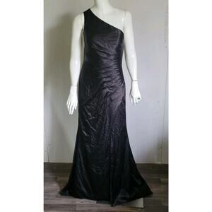 Lavetir Womans Long Black Satin One Shoulder Prom Dress w/train & slit Sz. 6